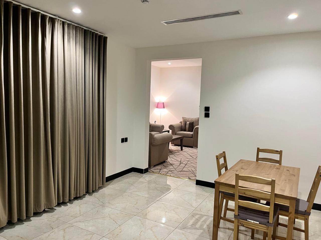 Rosefield 5* الرياض
